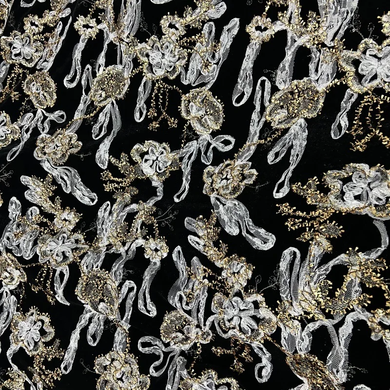 Embroidery Design 3D - 高級金糸3D編み込み刺繍ベルベット生地、トップスやジャケット用のデザイナー刺繍生地