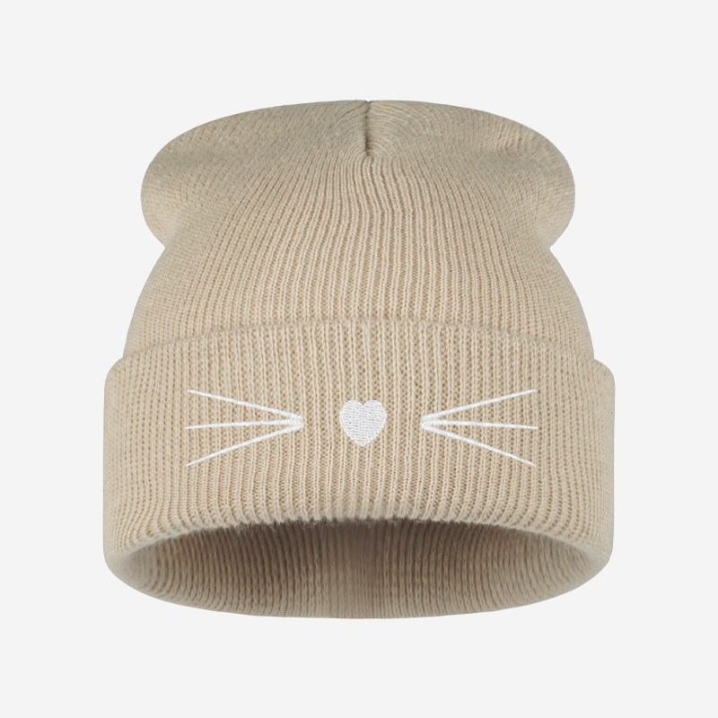 かわいい猫のひげとハートの刺繍が施されたニットビーニー。肌に - Embroidery Xmas Decorations のレビューと価格
