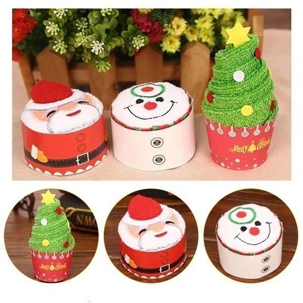 クリスマスタオル 30*30 センチメートルかわいいケーキ型 - Embroidery Xmas Decorations のレビューと価格