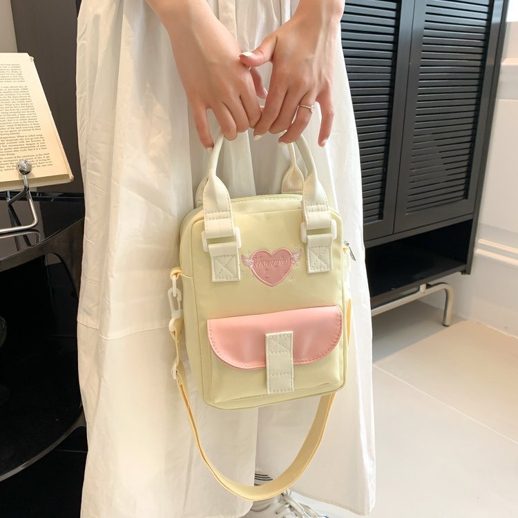 日本のカワイイスタイルのレディースバッグ,透明なPVC人形, - Embroidery Love のレビューと価格