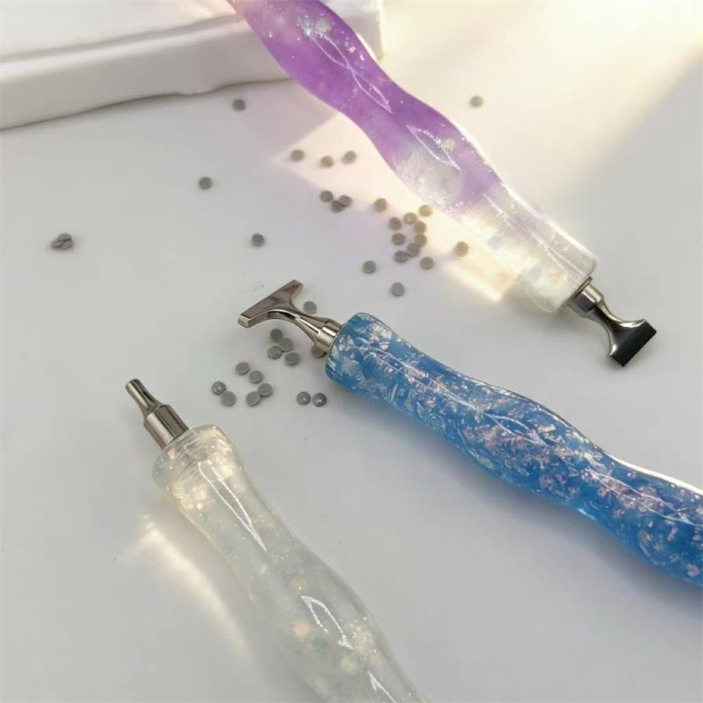 新しい波状樹脂製ダイヤモンドペインティングペン、ネジ式光沢ポ - Embroidery Art のレビューと価格