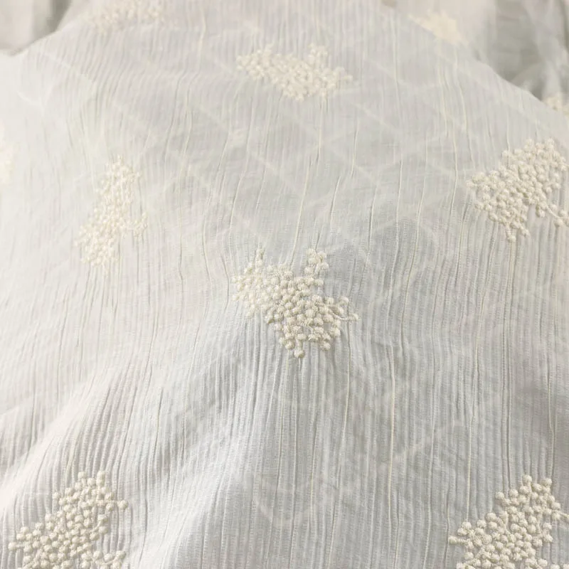 新しい柔らかく通気性のある3D花柄刺繍チュール生地、衣料品ア - Embroidery Design 3D のレビューと価格