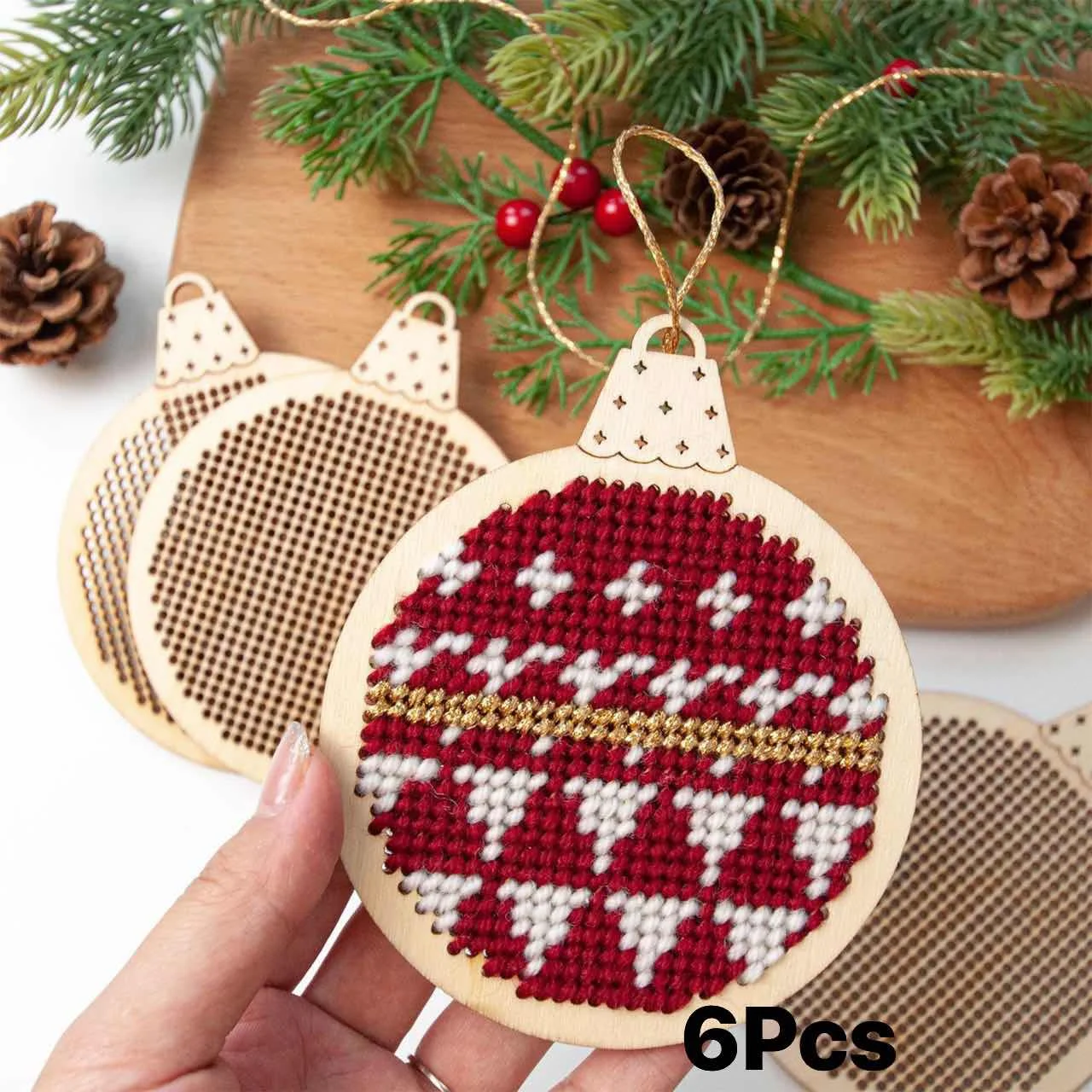 12 個クリスマスクロスステッチ穴彫り木製ペンダント刺繍スラ - Embroidery Xmas Decorations のレビューと価格