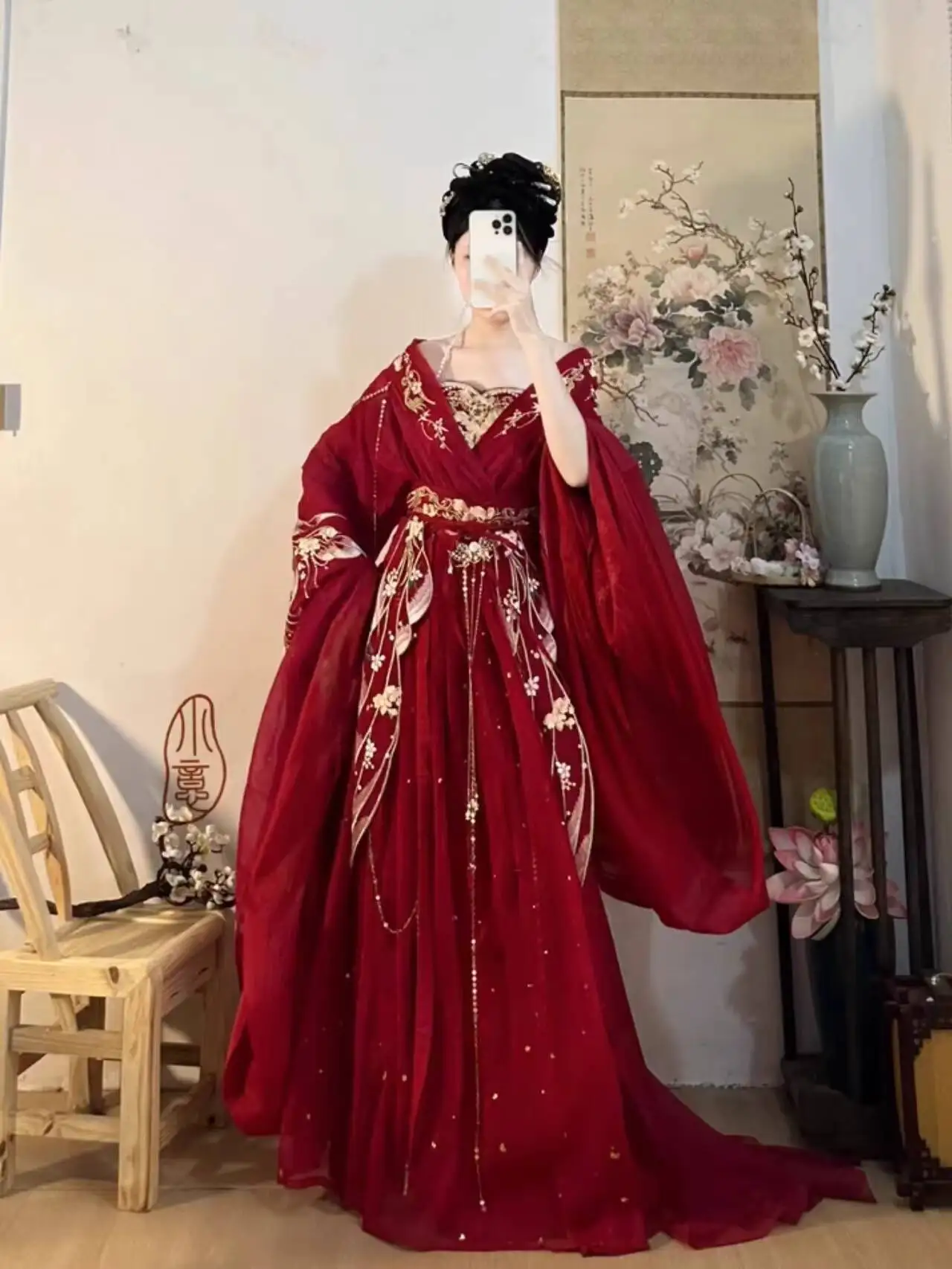 2025年ホットな国風花の女神レッド重工業刺繍トレーリング新 - Embroidery Red のレビューと価格