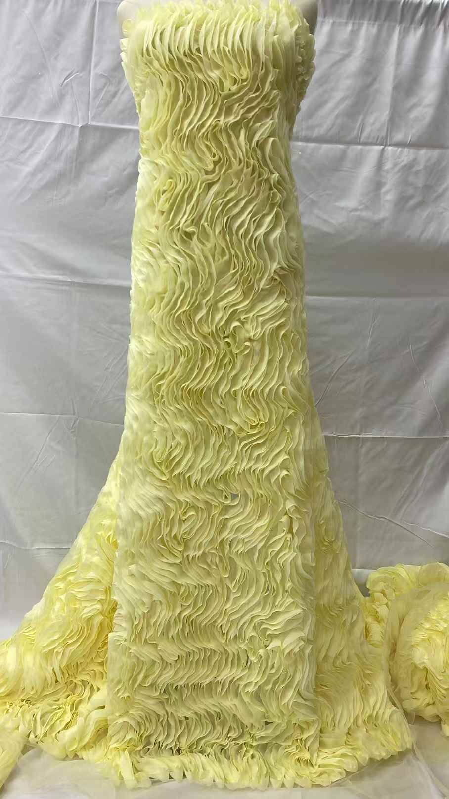 新デザインアフリカチュールレース生地 2025 高品質 3D - Embroidery Design 3D のレビューと価格