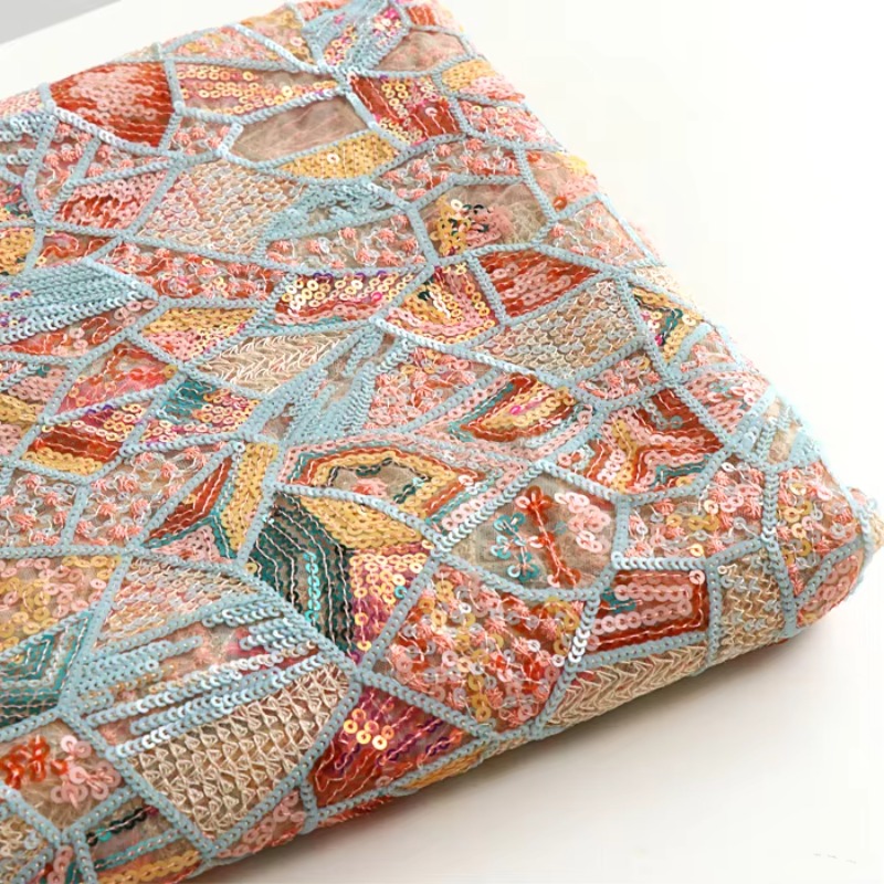 幾何学刺繍 3D 業界ゴージャスな不規則なスパンコールレース - Embroidery Design 3D のレビューと価格
