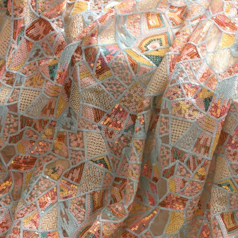 幾何学刺繍 3D 業界ゴージャスな不規則なスパンコールレース - Embroidery Design 3D のレビューと価格